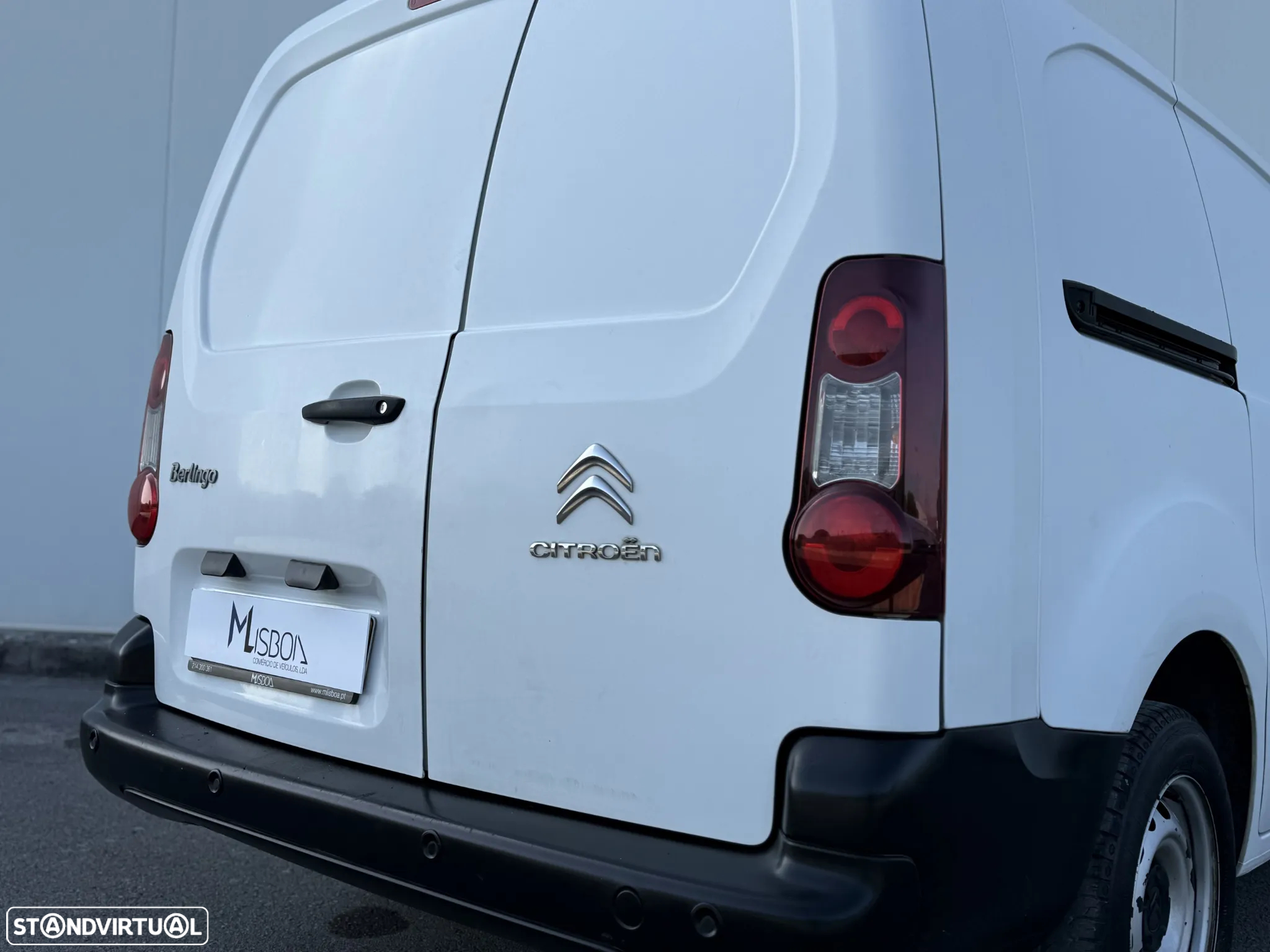 Citroën Berlingo 1.6 BlueHDi 100 Longa - 17