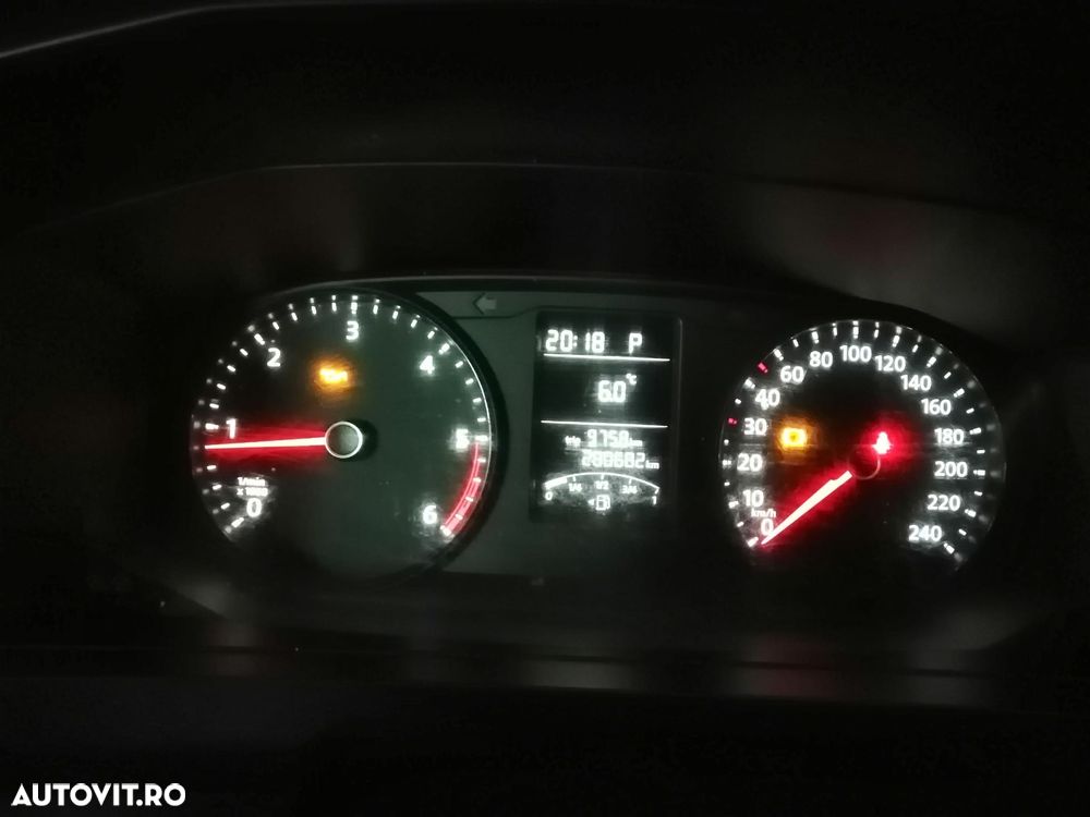 Volkswagen Transporter - 6