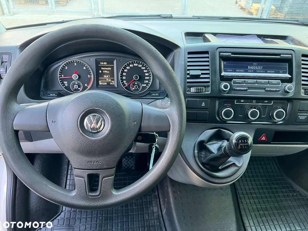 Volkswagen Transporter - 15