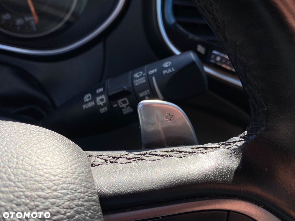 Jeep Cherokee 2.0 GME Active Drive I Limited - 28