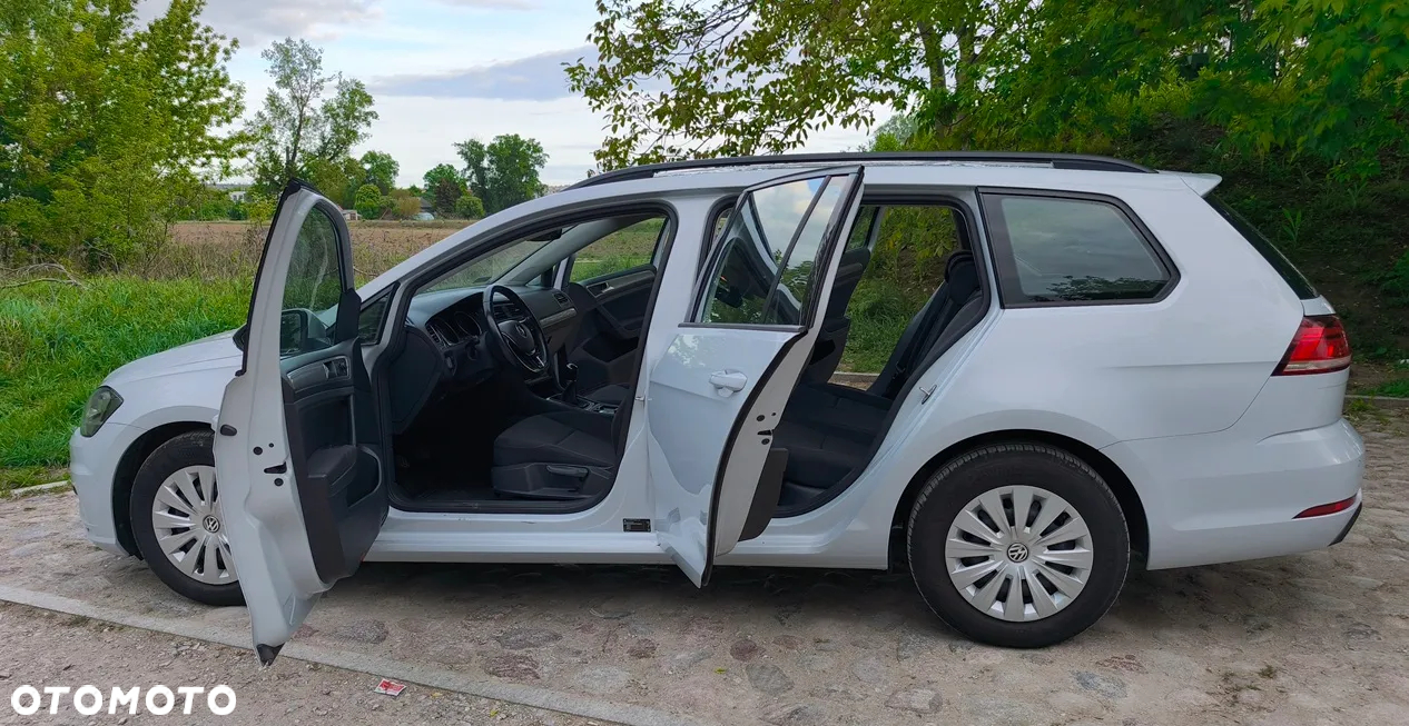 Volkswagen Golf VII 1.6 TDI BMT Trendline - 2