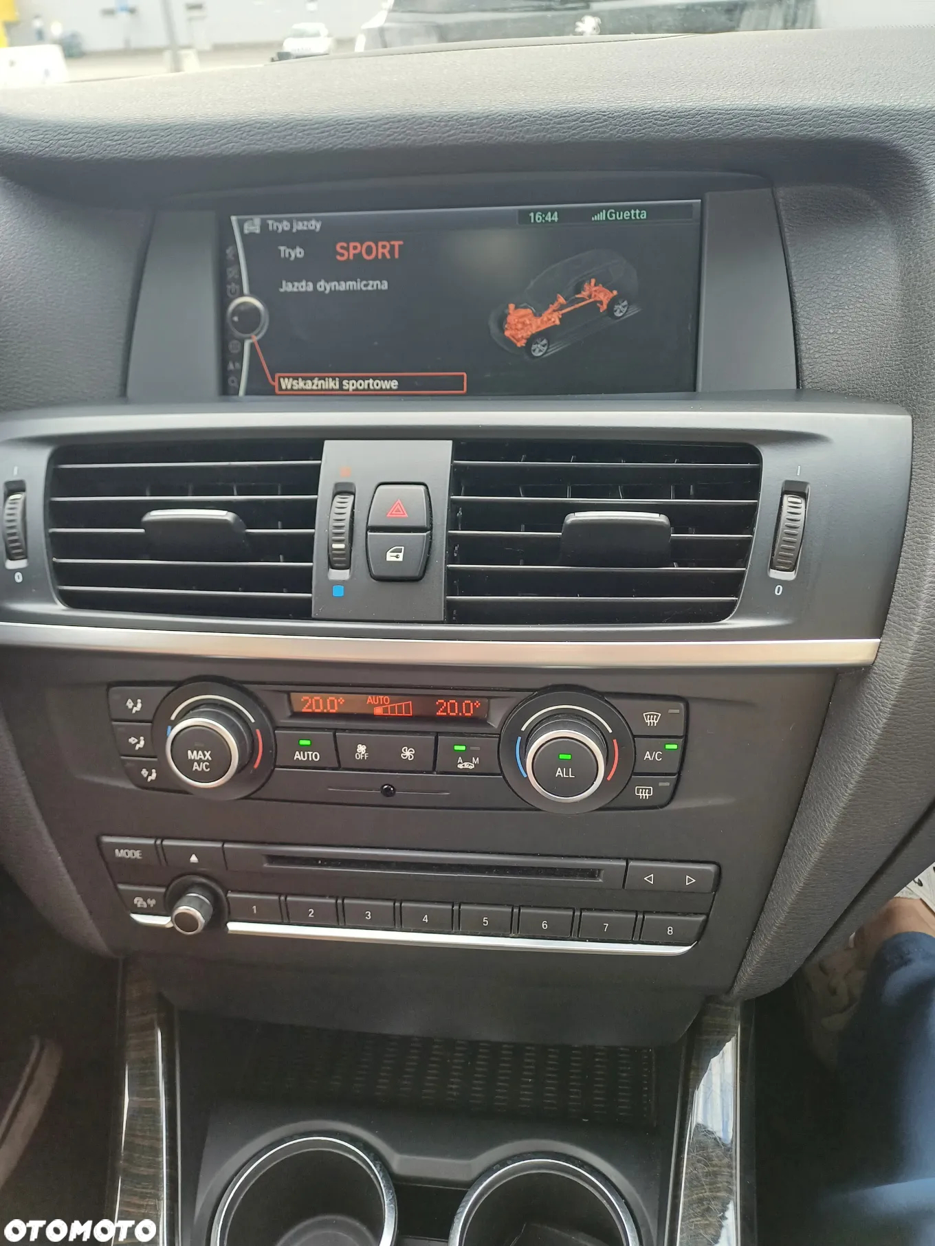 BMW X3 sDrive18d - 12