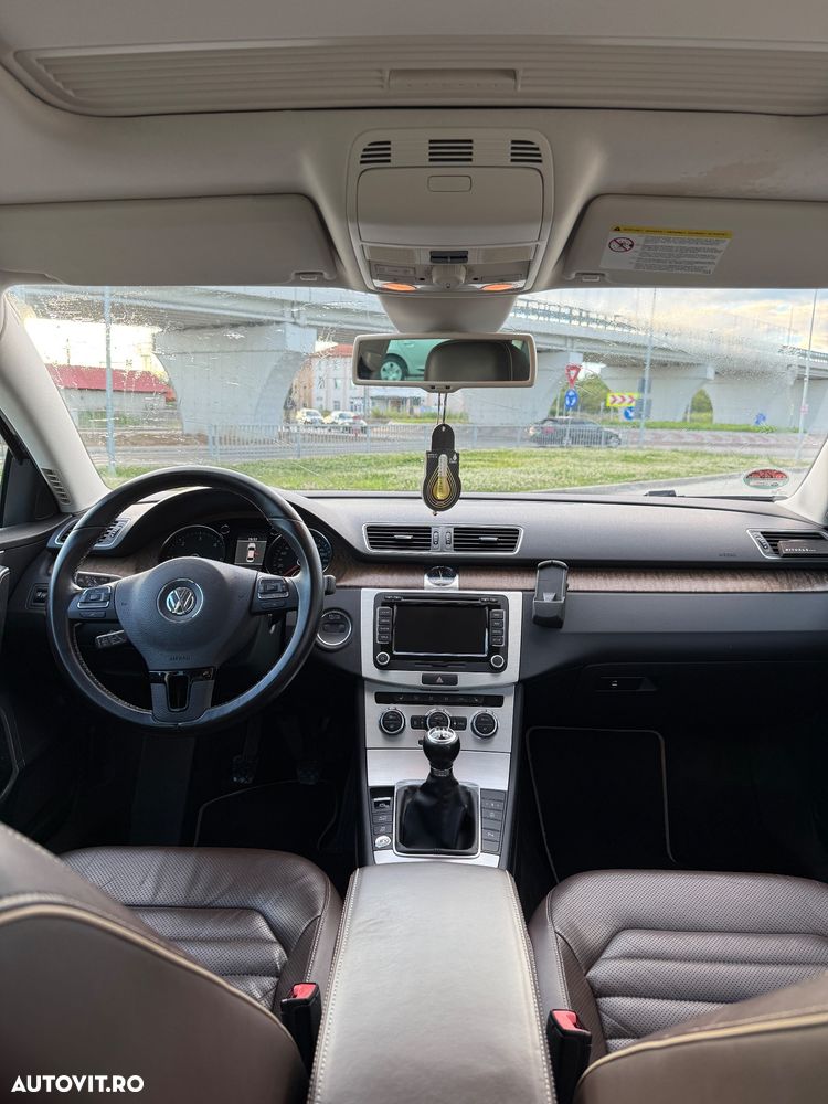 Volkswagen Passat 2.0 Blue TDI SCR Exclusive - 10