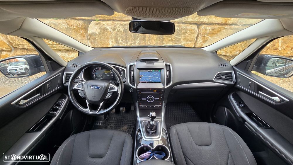 Ford S-Max 2.0 TDCi Titanium - 9