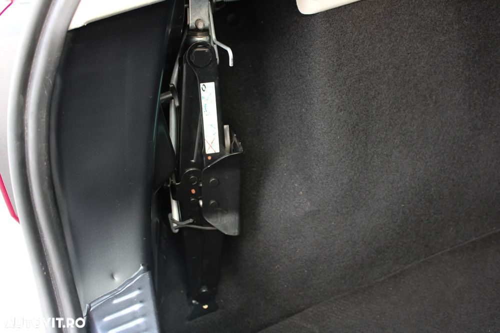 Dacia Sandero 0.9 Stepway - 37