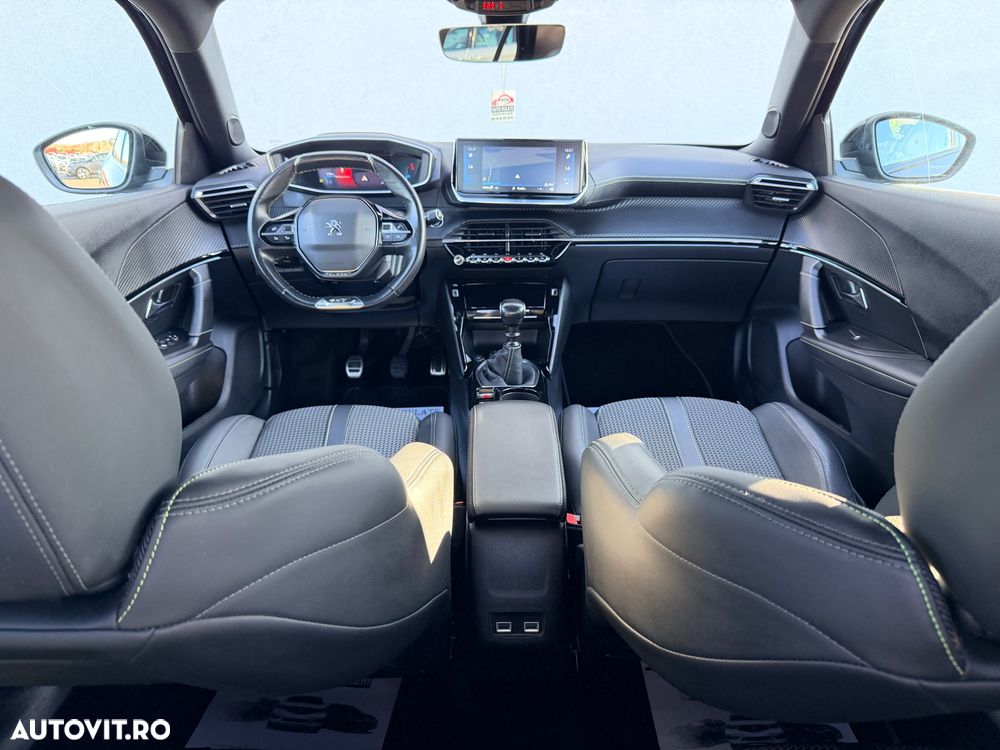Peugeot 2008 - 6