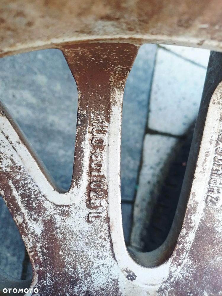 FELGI Z OPONAMI KOŁA ALUMINIOWE SKODA OCTAVIA I R16 5X100 ET42 57,1 mm OPONY FORMULA R16 205/55 LATO NR14 - 11