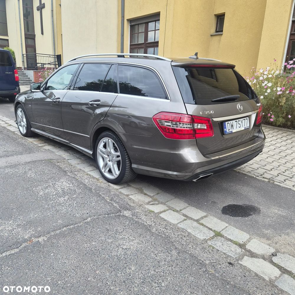 Mercedes-Benz Klasa E 350 4-Matic BlueEff Avantgarde - 38