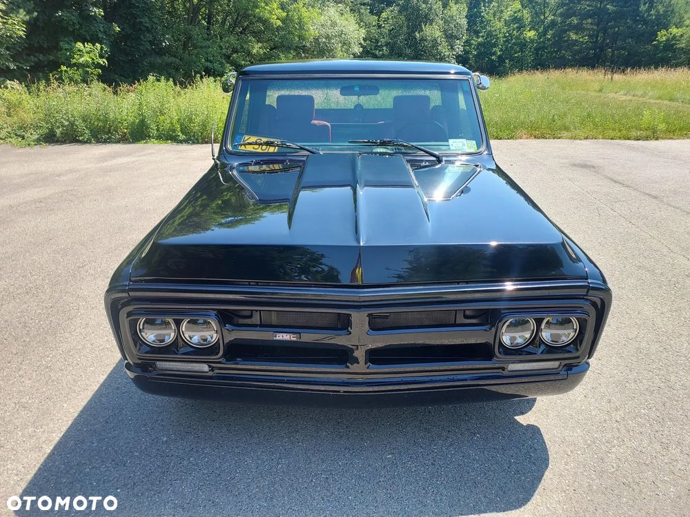GMC Inny - 8