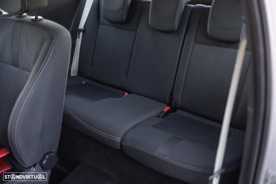 Renault Clio 2.0 16V Sport - 35