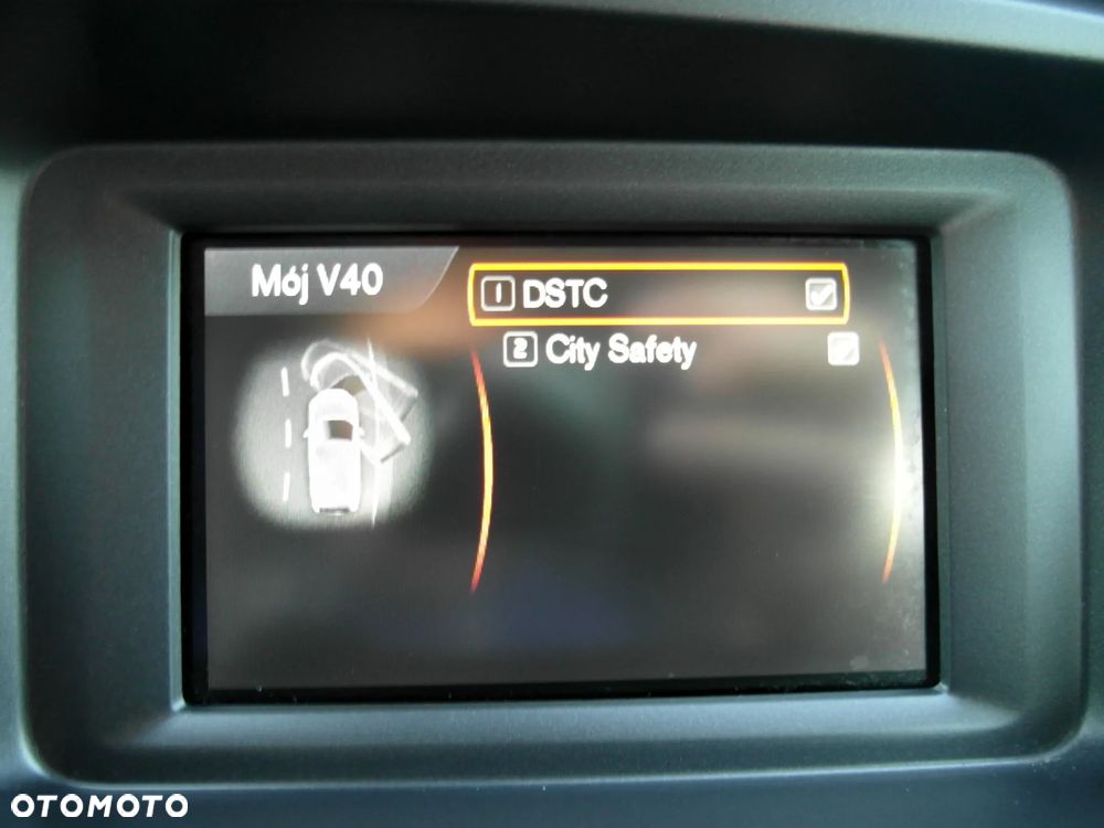 Volvo V40 D2 Kinetic - 26