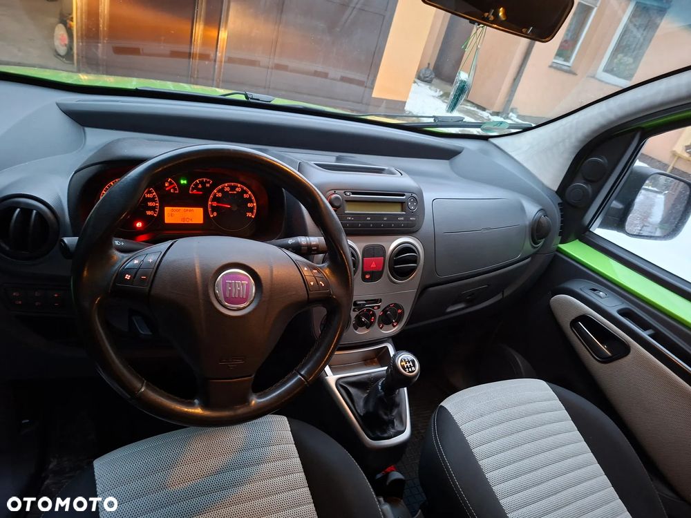Fiat Fiorino Kombi 8V Elegant - 8