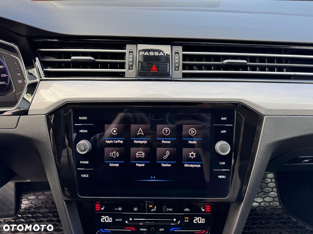 Volkswagen Passat 2.0 TDI EVO Business DSG - 24