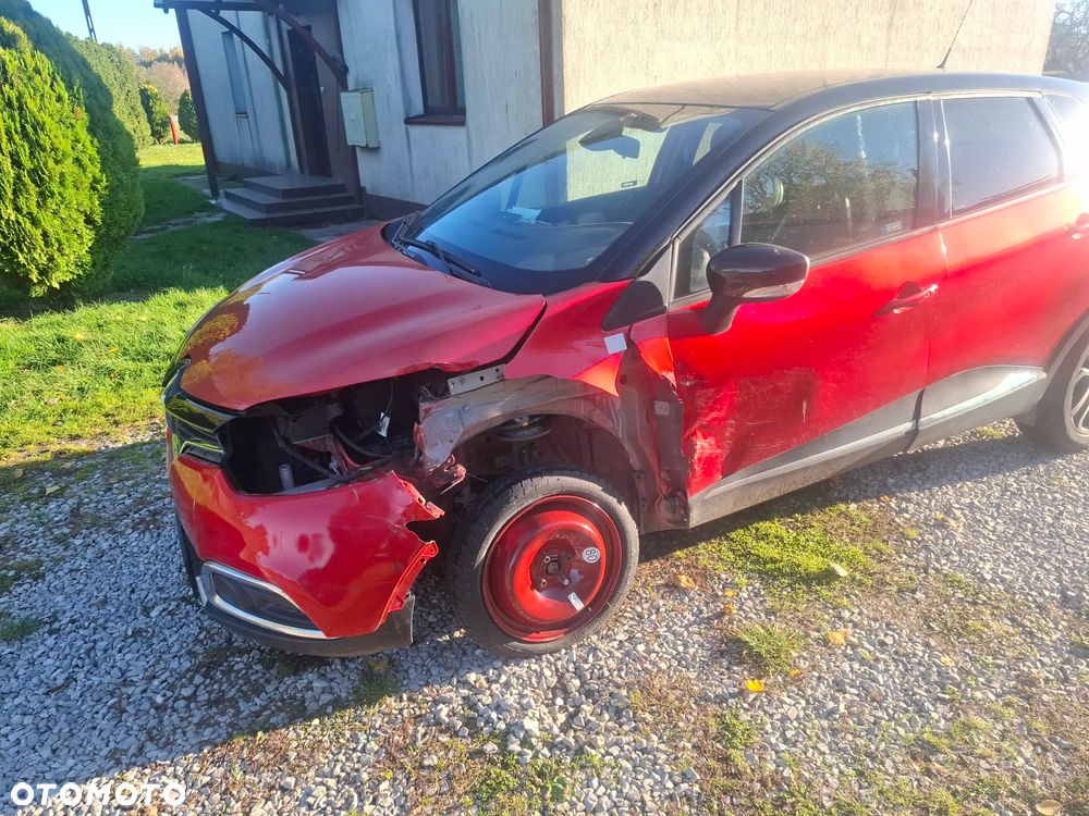 Renault Captur 0.9 Energy TCe Helly Hansen - 6