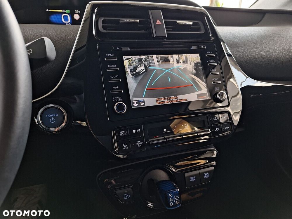 Toyota Prius 1.8 Hybrid Comfort - 27