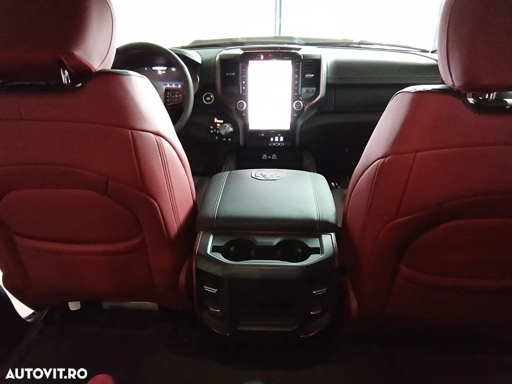 Dodge RAM - 22