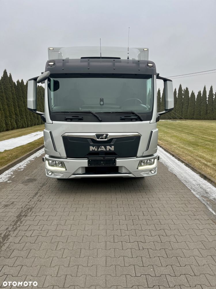 MAN TGL 12.250 2022 Do żywca zwierząt - 2