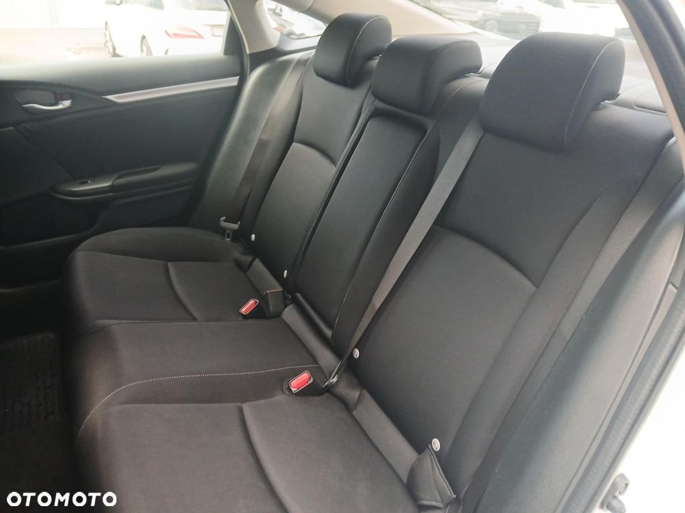 Honda Civic 1.5 T Sport (Navi) - 24