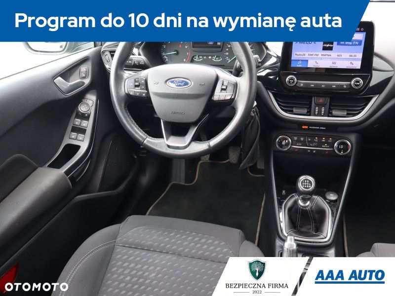 Ford Fiesta - 9