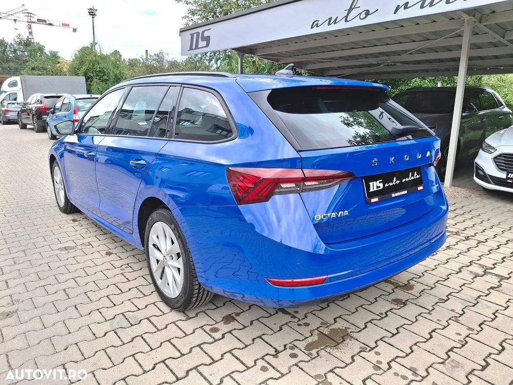 Skoda Octavia 2.0 TDI DSG Style - 4