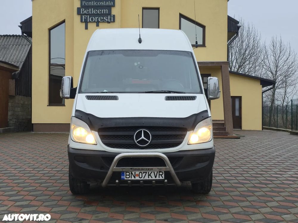 Mercedes-Benz Sprinter - 16