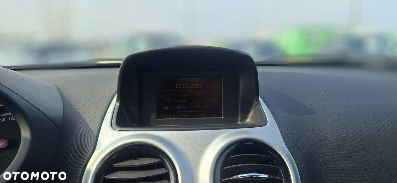 Opel Corsa - 15