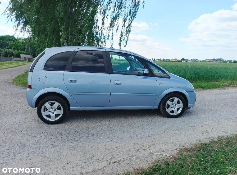 Opel Meriva 1.6 16V Easytronic Cosmo - 6