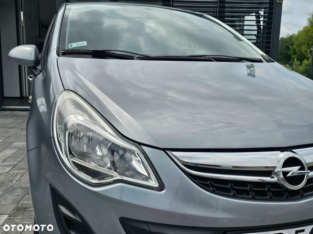 Opel Corsa 1.2 16V Enjoy - 19