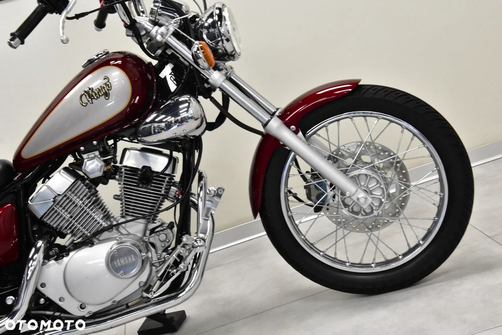 Yamaha XV - 20