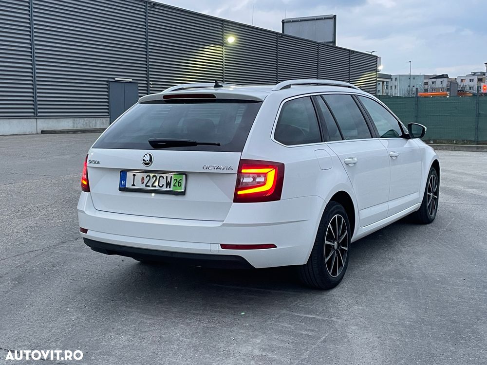 Skoda Octavia 2.0 TDI DSG Style - 4