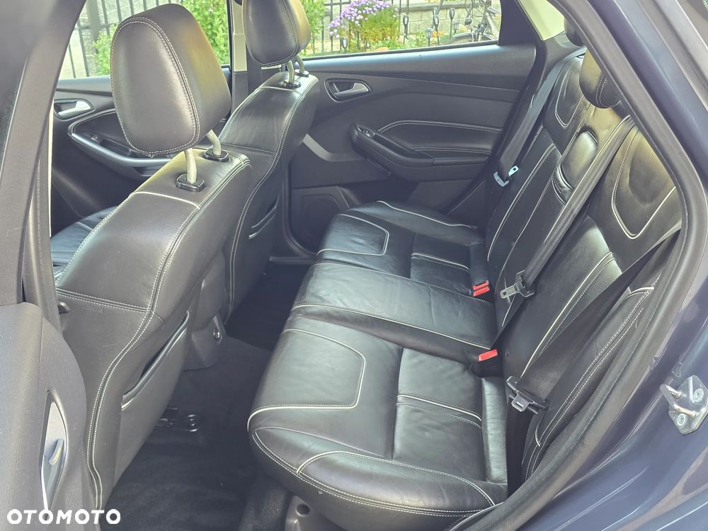 Ford Focus 1.6 EcoBoost Titanium - 21