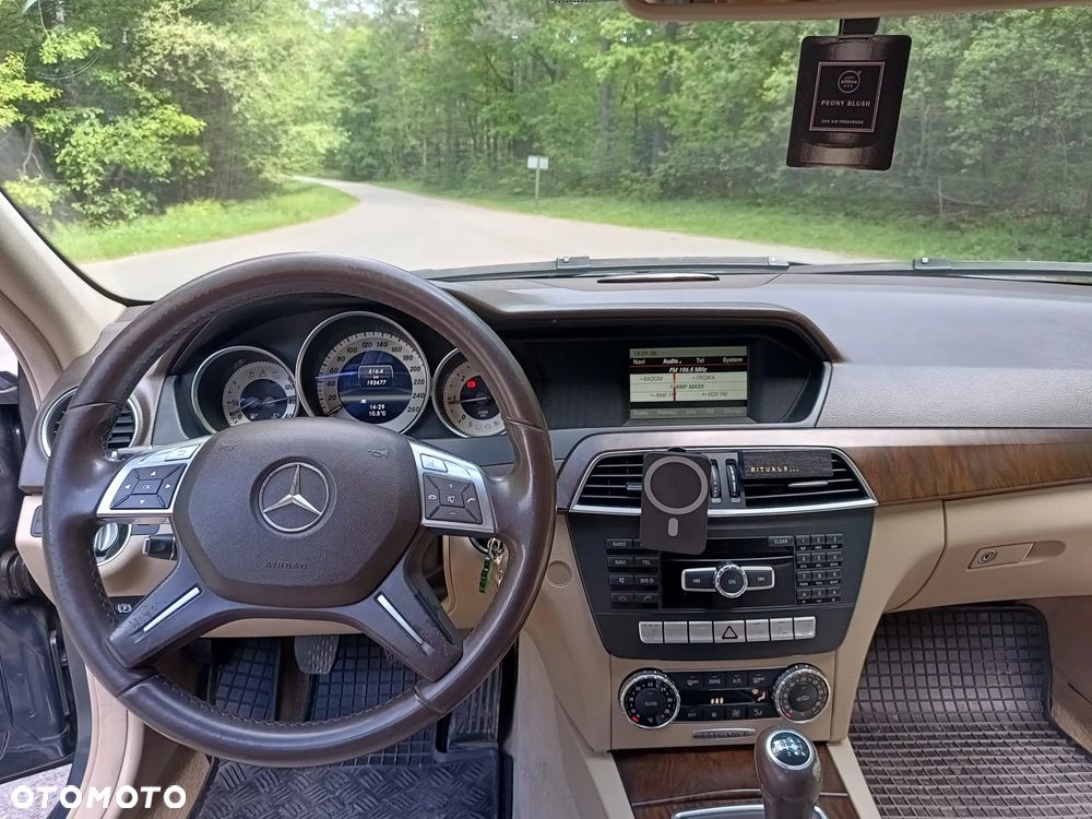 Mercedes-Benz Klasa C - 15