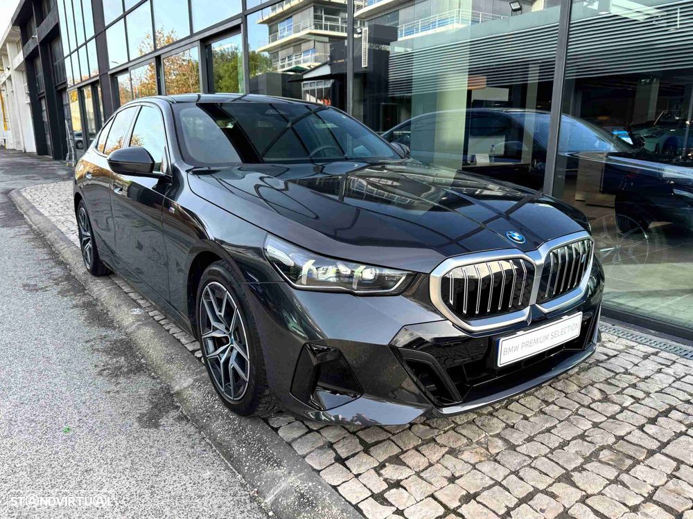 BMW i5 eDrive40 - 1
