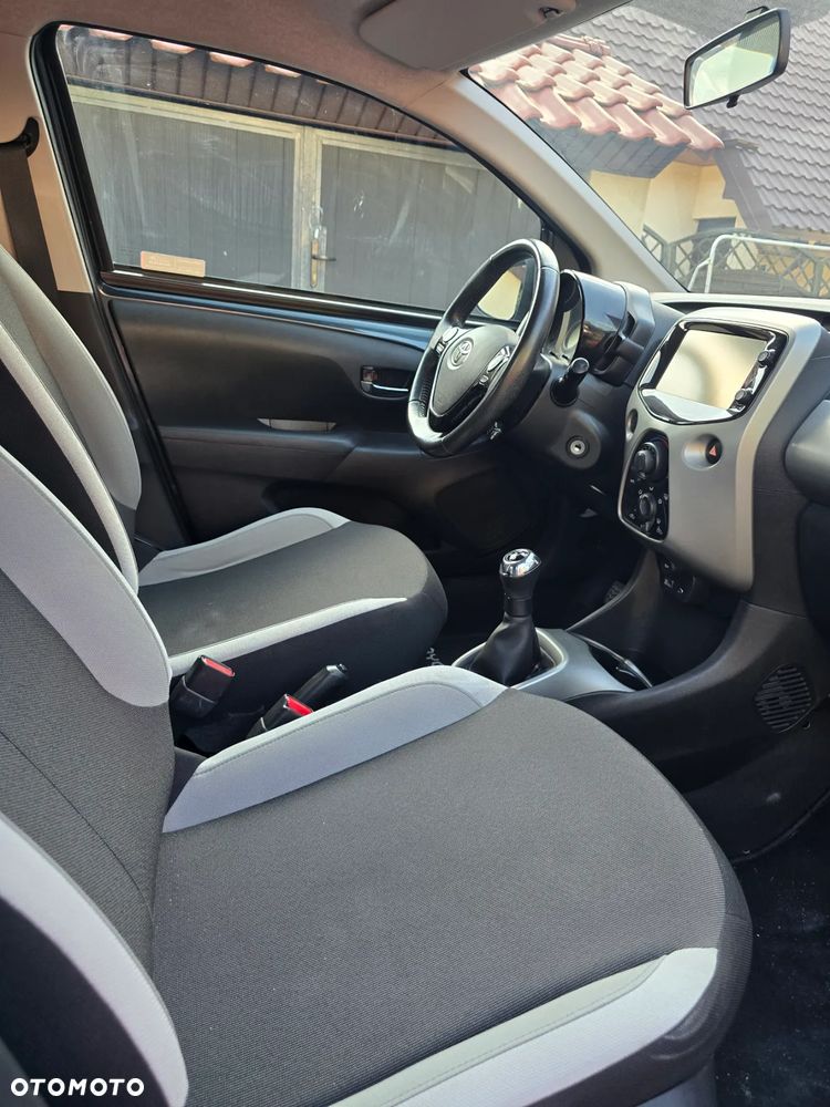 Toyota Aygo 1.0 VVT-i Sprint EU6 - 13