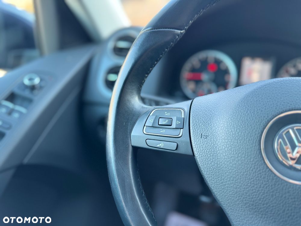 Volkswagen Tiguan - 20