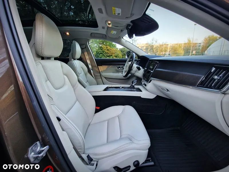 Volvo V90 T6 AWD Momentum - 20