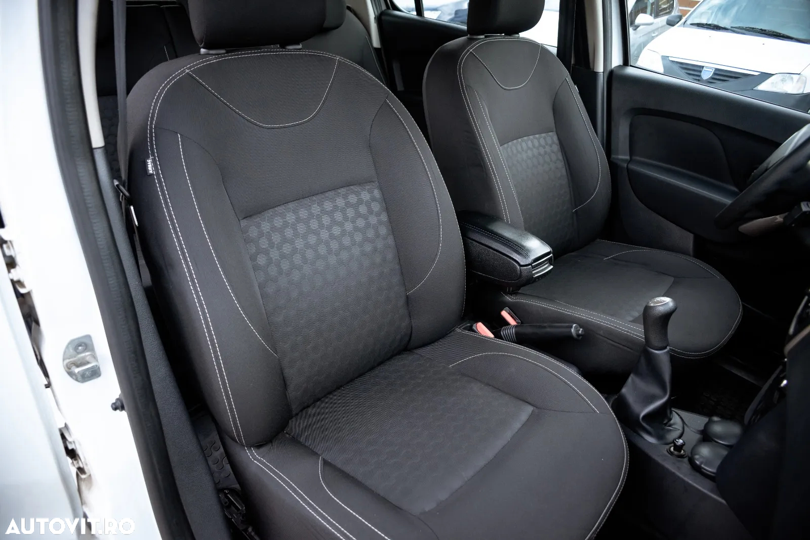 Dacia Sandero - 19