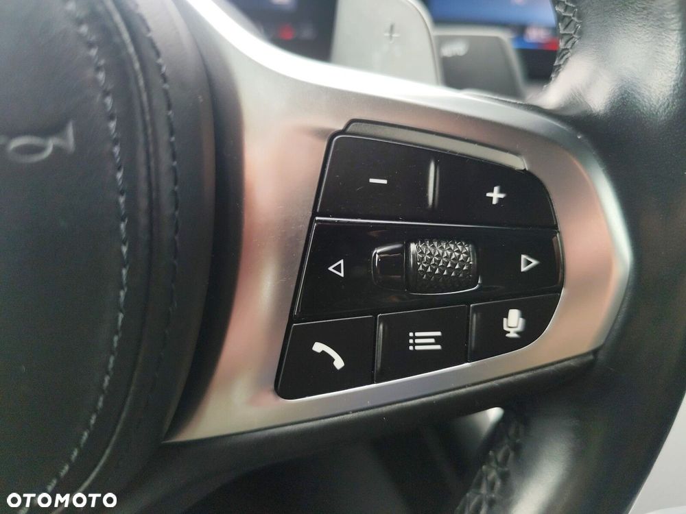 BMW Seria 3 - 21