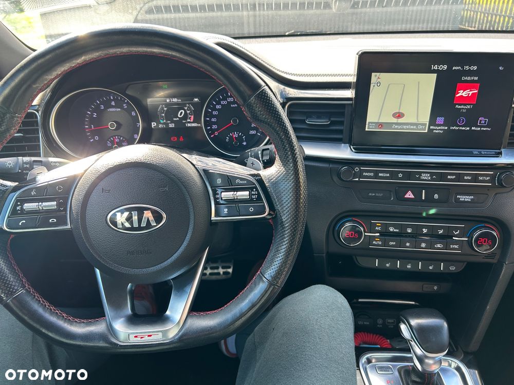 Kia ProCeed 1.6 T-GDI GT DCT - 14