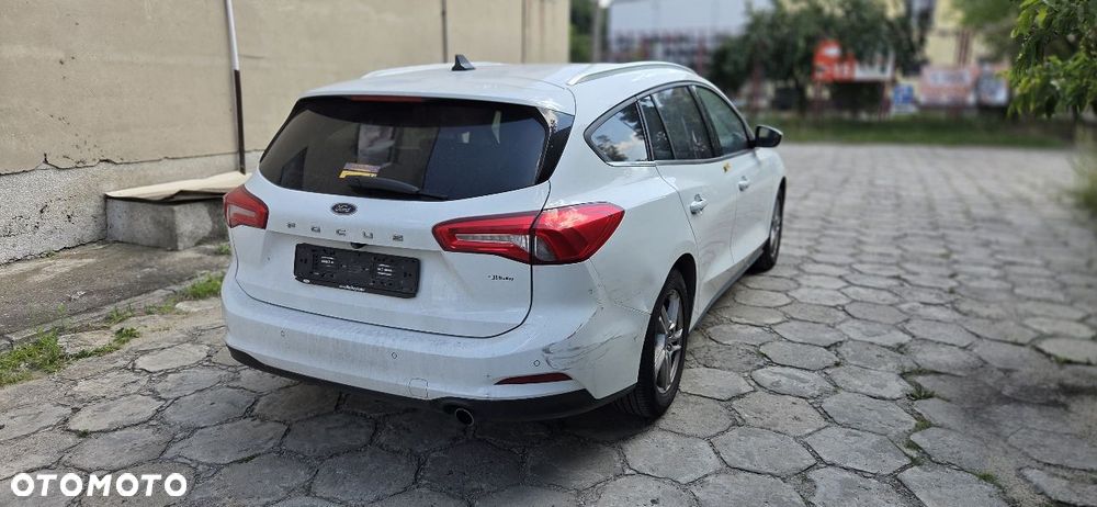 Ford Focus 1.5 TDCi DPF Start-Stopp-System Business - 6