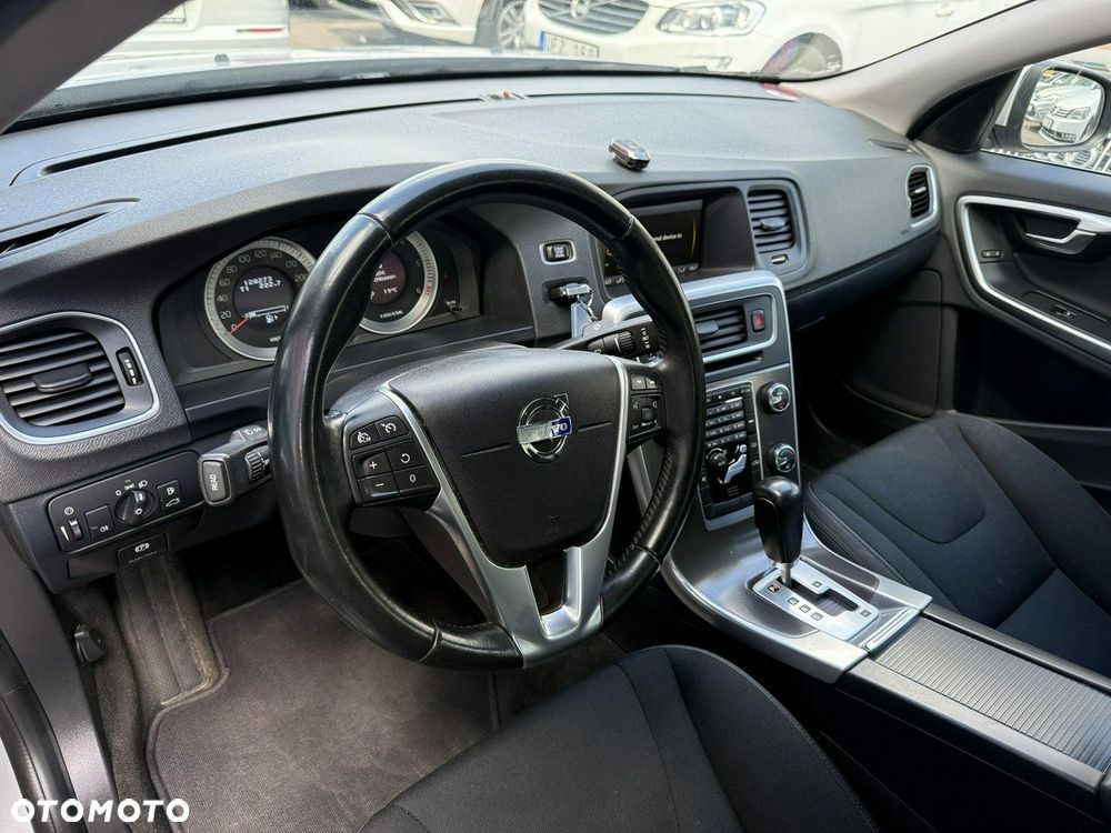 Volvo S60 - 23