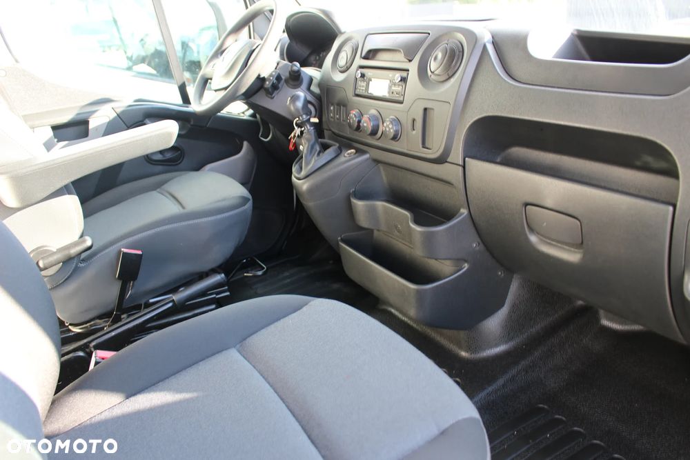 Renault MASTER 2.3*130 KM*/ KONTENER+BOCZNE DRZWI / KLIMA / CZUJNIKI COFANIA/ SERWIS / STAN IDEALNY / - 18