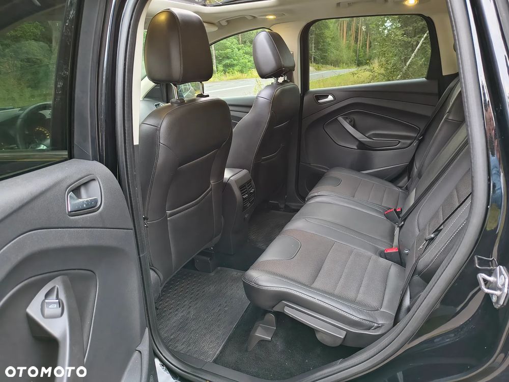 Ford Kuga 2.0 TDCi 4x4 Titanium - 18
