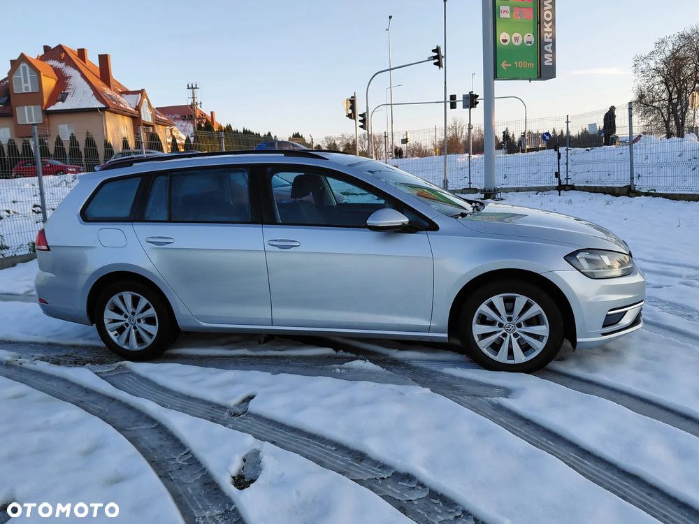 Volkswagen Golf 1.0 TSI BMT Comfortline - 12