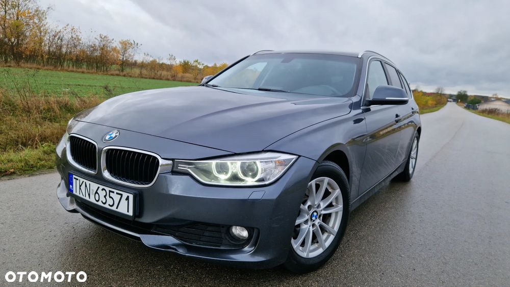 BMW Seria 3 320d Touring Luxury Line - 6