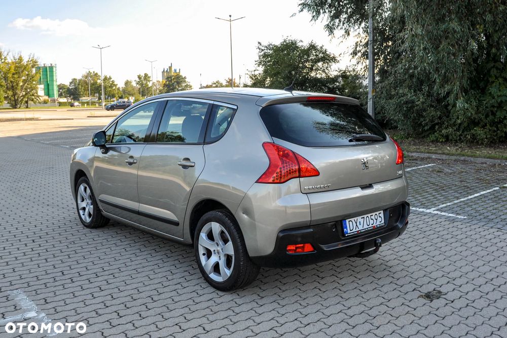Peugeot 3008 1.6 Active - 3