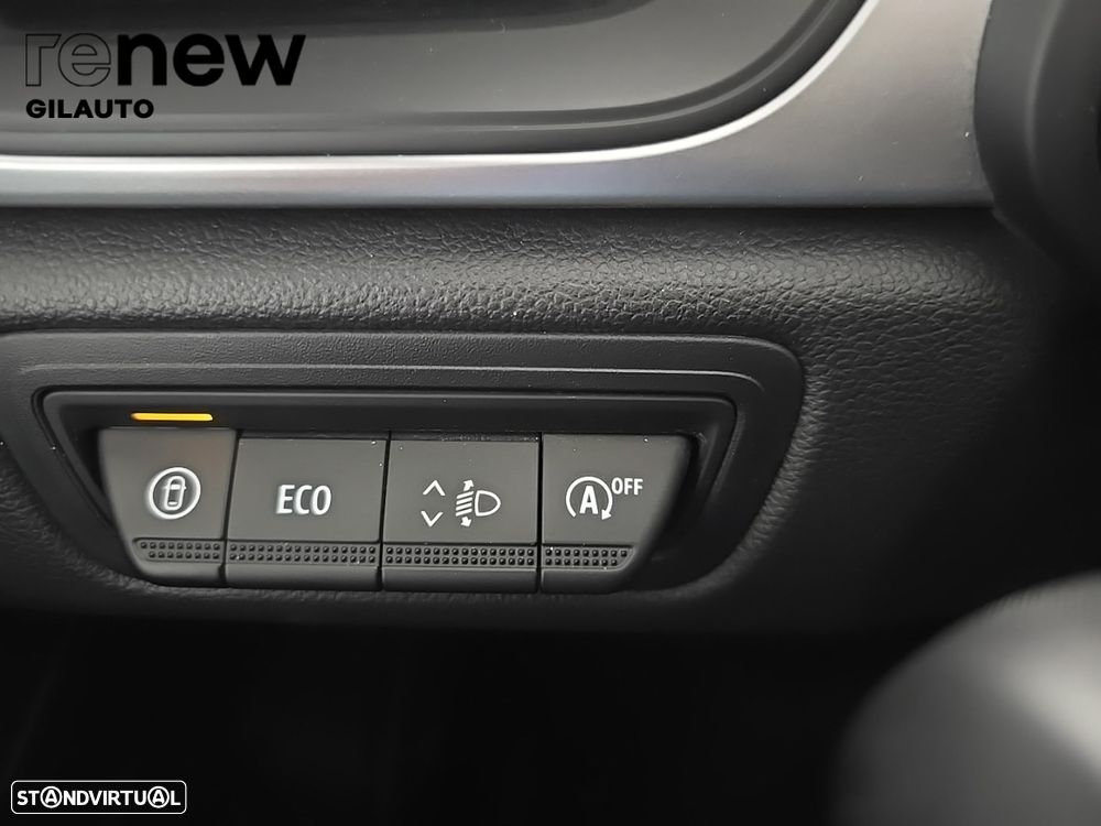 Renault Captur 1.0 TCe Equilibre Bi-Fuel - 28