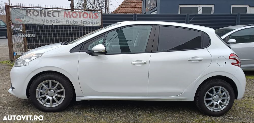 Peugeot 208 e-HDi 92 Stop&Start Style - 34