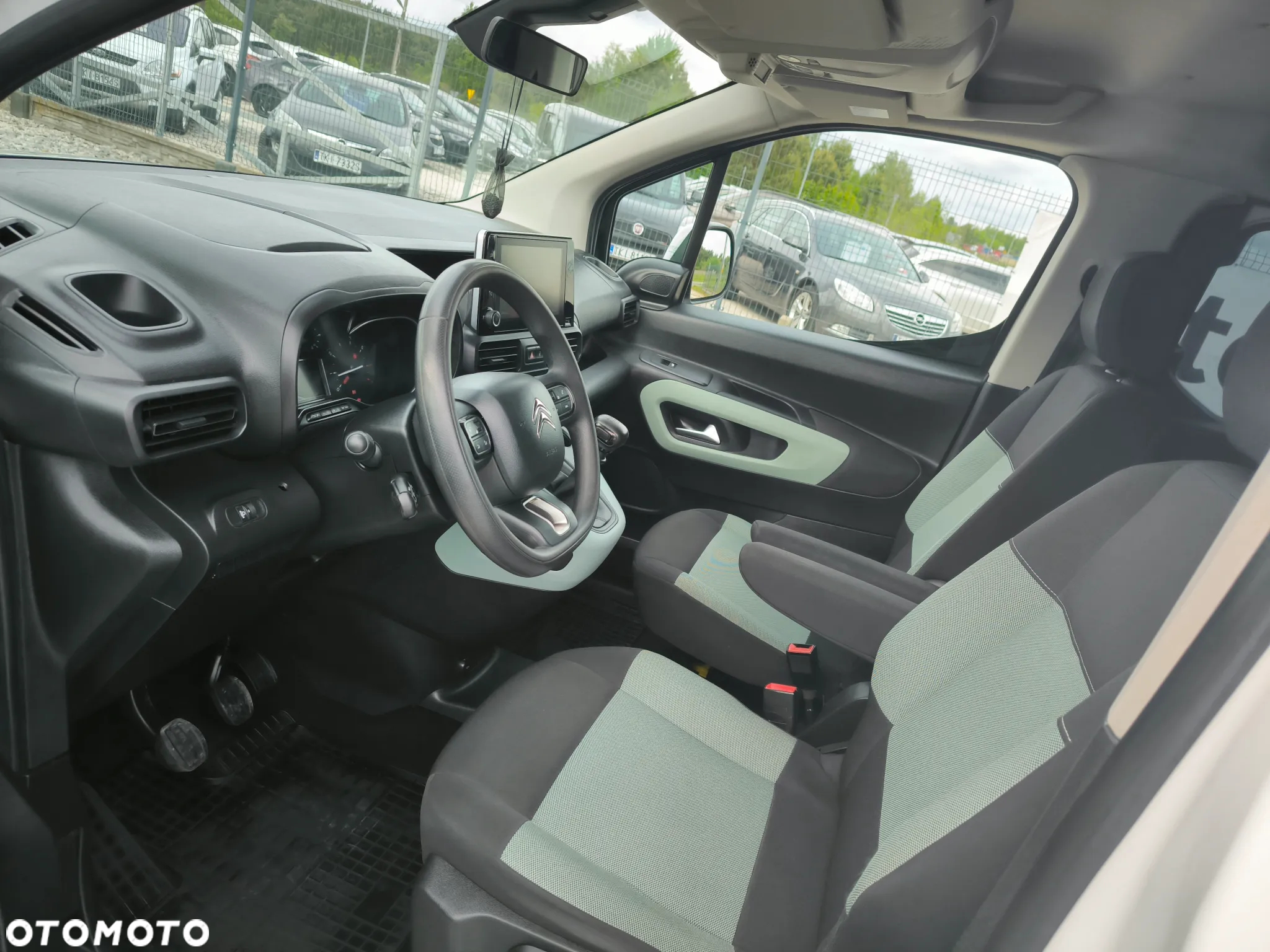 Citroën Berlingo XL 1.5 BlueHDI Feel - 15