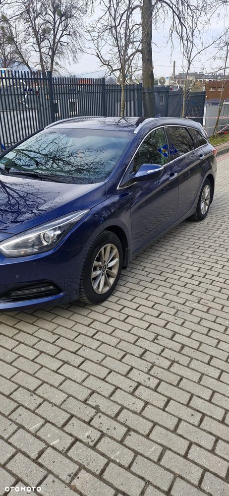 Hyundai i40 1.6 CRDi Business DCT - 1